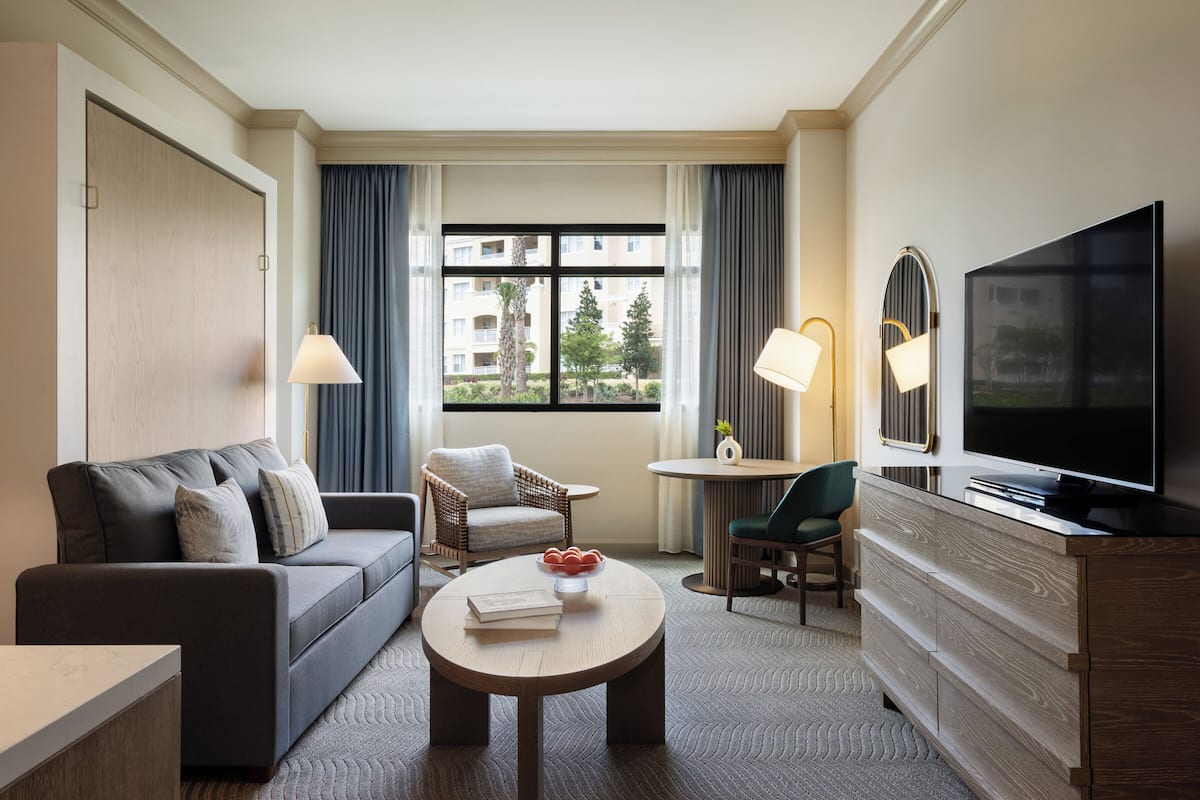 Suite, Multiple Beds (Salon) | Premium bedding, down comforters, in-room safe, desk