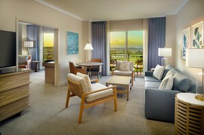 Premium bedding, down comforters, in-room safe, desk - Omni Orlando Resort at ChampionsGate (Davenport)