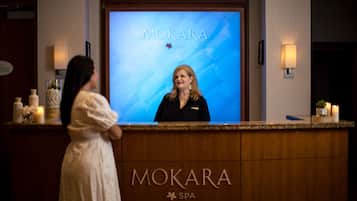Couples treatment rooms, sauna, hot tub, body treatments, aromatherapy
