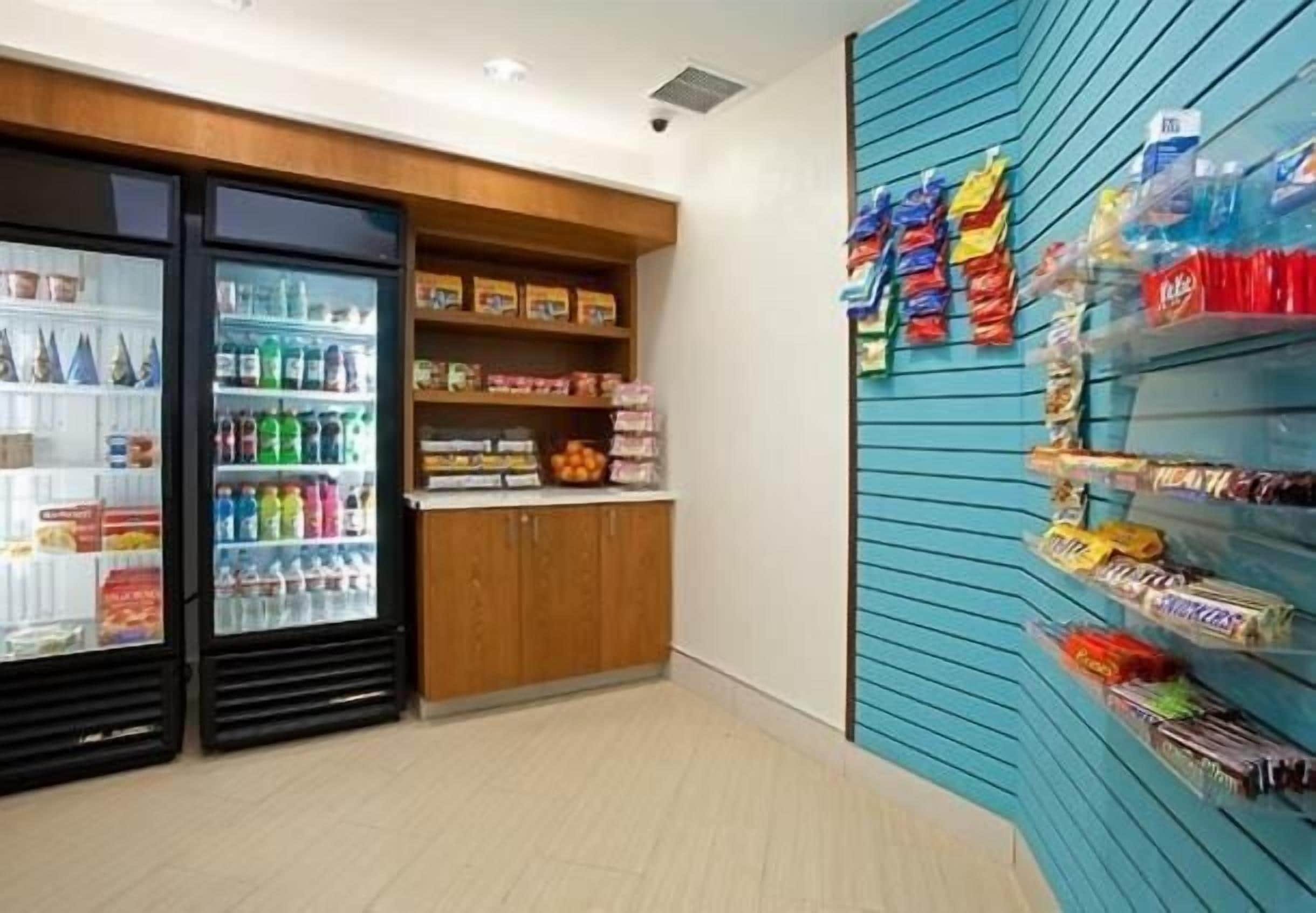 Photo - SpringHill Suites Portland Airport