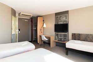 Ropa de cama de alta calidad y escritorio 