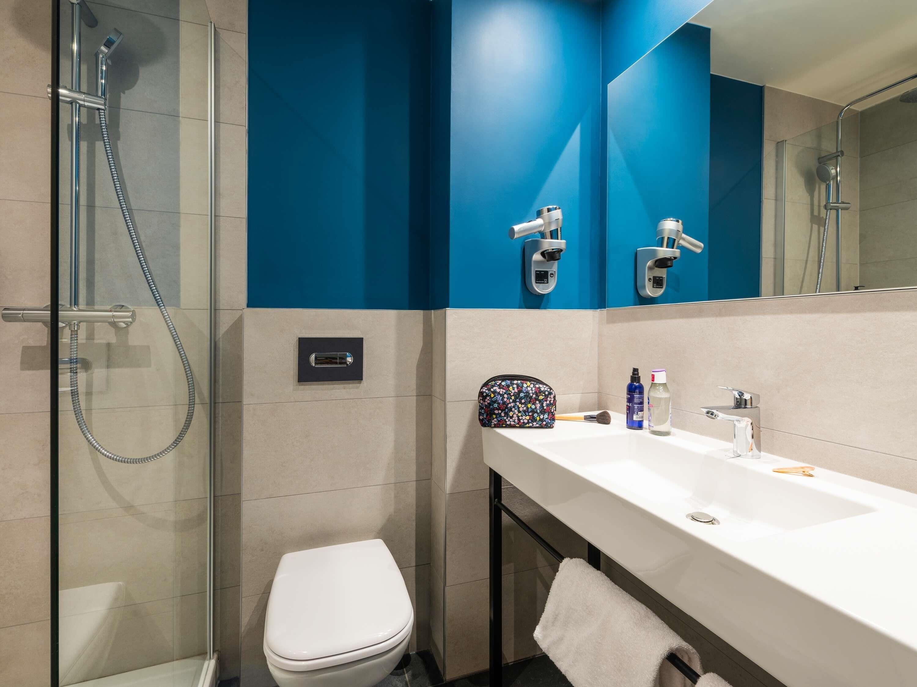 desk, laptop workspace, blackout curtains, soundproofing