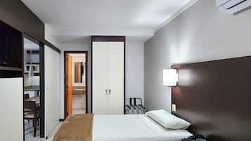 单人房 | 迷你吧、客房内保险箱、办公桌、遮光窗帘