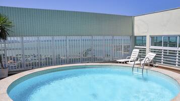 Piscina externa