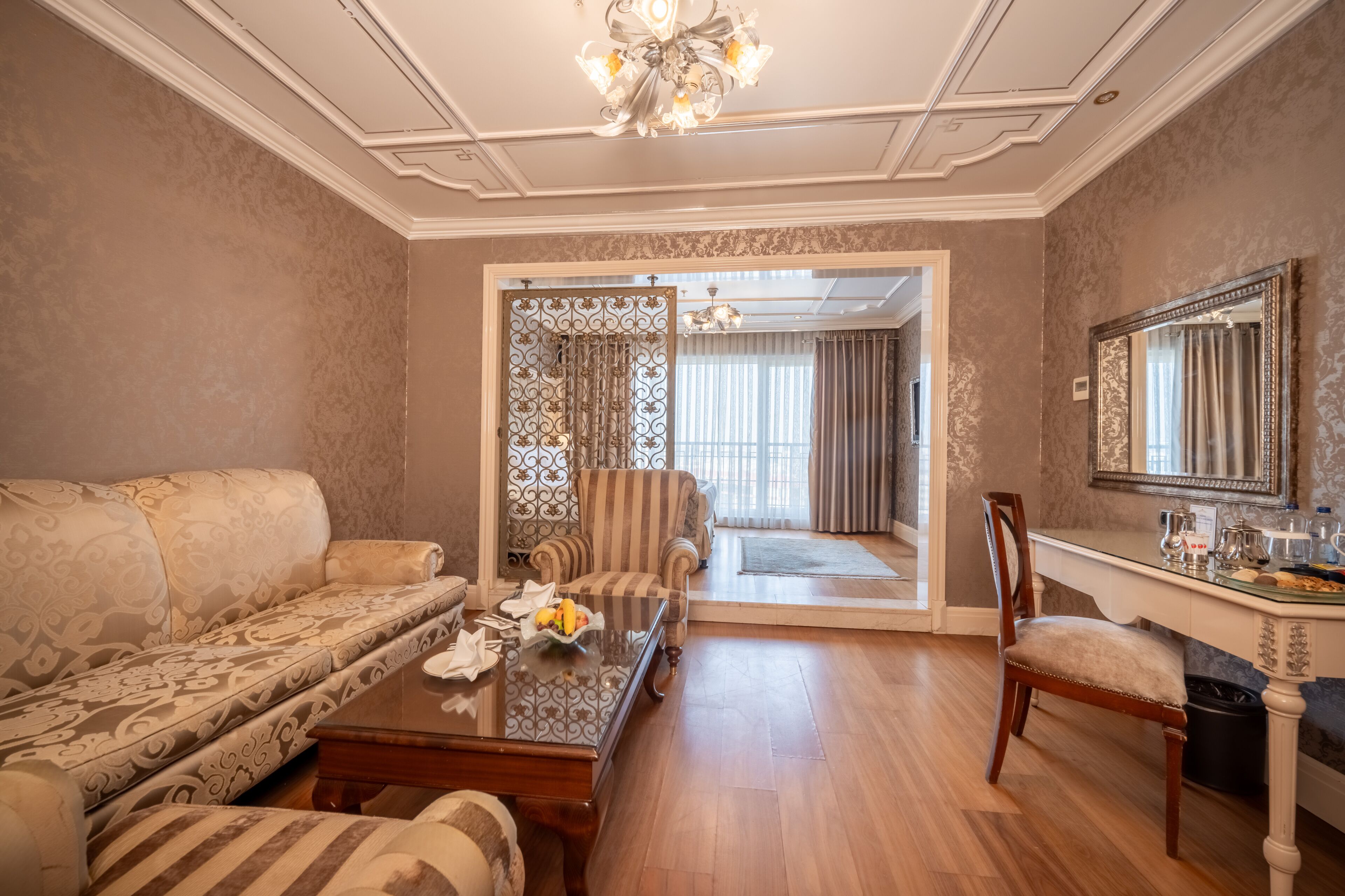 bosphorus suite | 1 bedroom, premium bedding, minibar, in-room safe