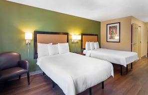 Desk, iron/ironing board, WiFi (free) - Extended Stay America Suites Washington DC Springfield (Springfield)