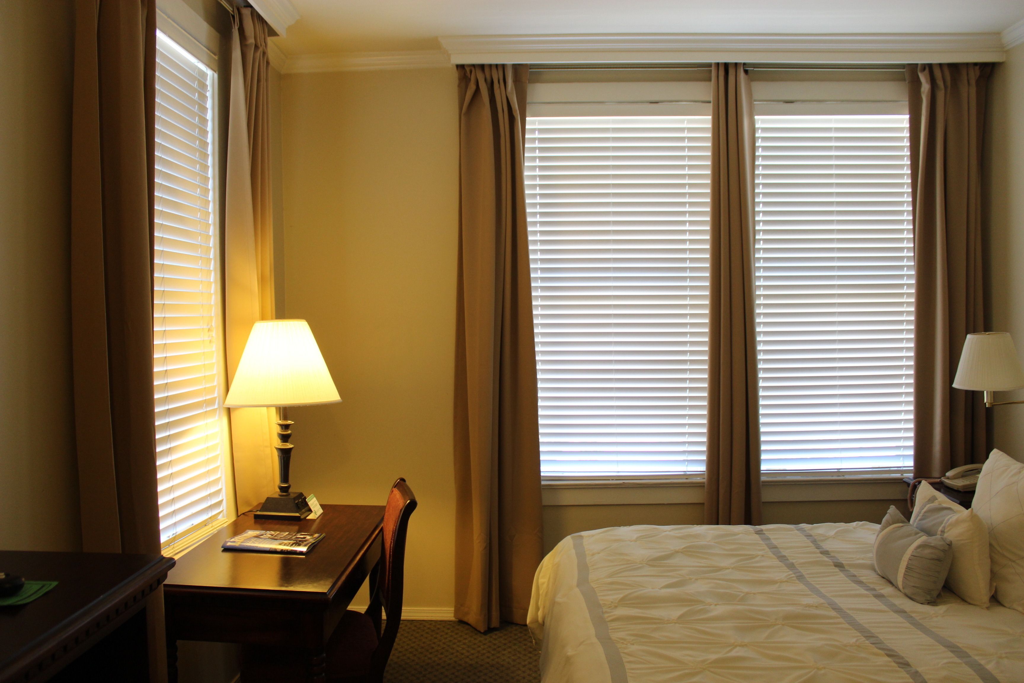 corner queen | 1 bedroom, individually decorated, desk, iron/ironing board