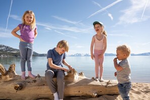 Beach nearby - The Incline Lodge (Incline Village)
