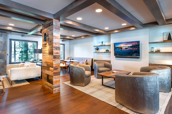 The Incline Lodge - Lake Tahoe