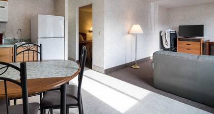 Econo Lodge Inn & Suites Canandaigua