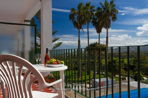 Standard Twin Room, Balcony | Balcony