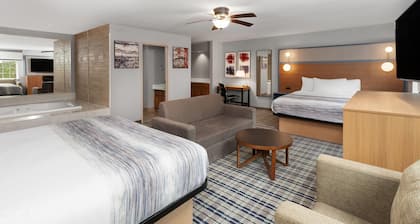 AmericInn by Wyndham Lake Mills