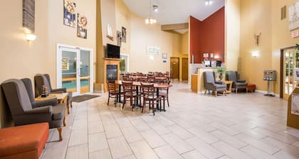 Econo Lodge Lake Mills