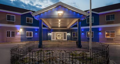 AmericInn by Wyndham Lake Mills