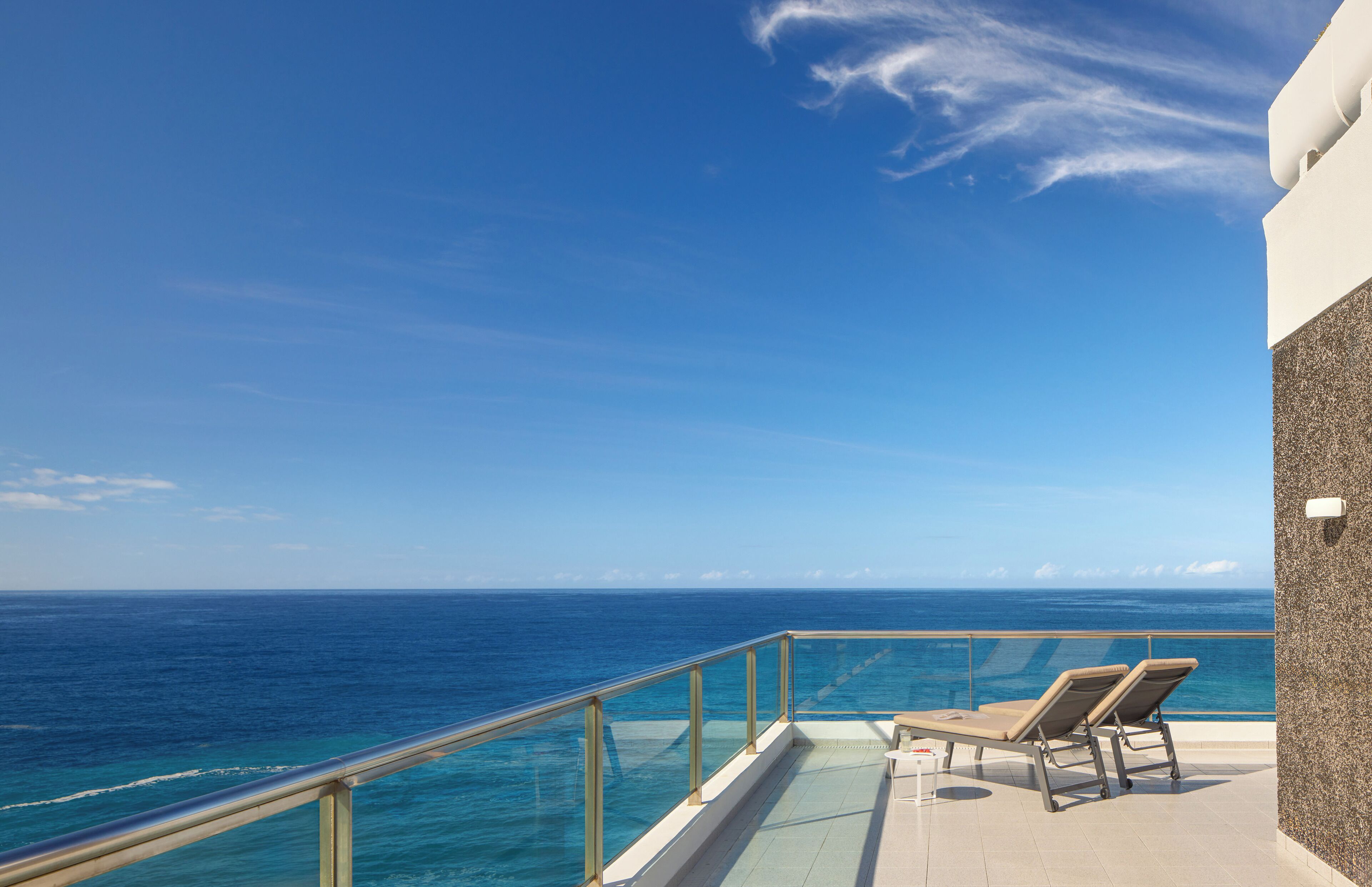 Presidential Suite Front Sea View | Terrace/patio