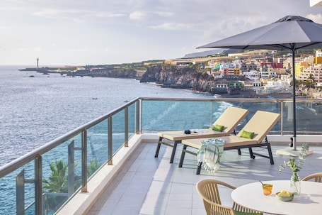 Beach/ocean view