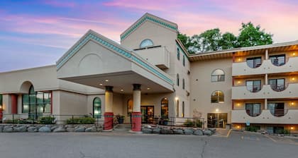 Atlantis Family Waterpark Hotel, an Ascend Collection Hotel