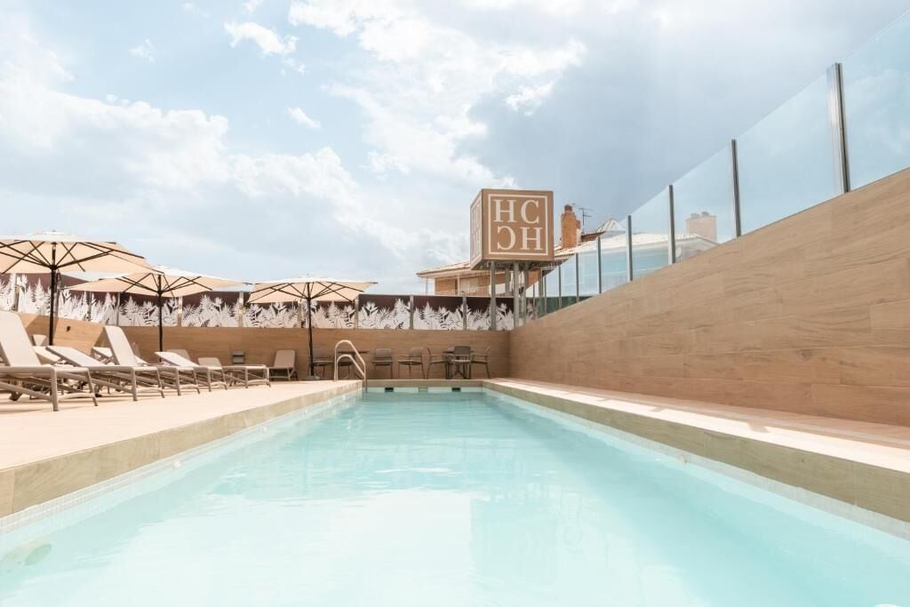 Outdoor pool, open 11:00 AM to 8:00 PM, sun loungers