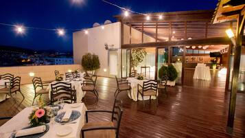 Lunch and dinner served, Mediterranean cuisine