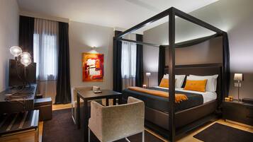 Camera doppia (Charming) | Biancheria da letto di alta qualità, minibar, una cassaforte in camera