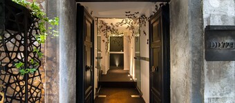 Charming House DD724