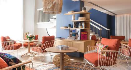 Croisette Beach Hotel Cannes - MGallery Collection