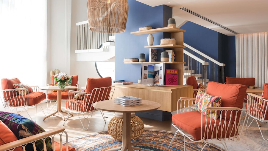 Croisette Beach Hotel Cannes - MGallery Collection