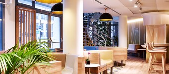 Median Paris Porte de Versailles