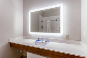 Free toiletries, hair dryer, towels, soap - Holiday Inn Express & Suites O'Fallon/Shiloh by IHG (O'Fallon)