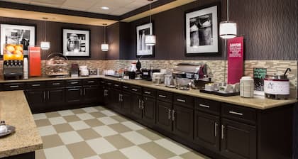 Hampton Inn by Hilton Troy