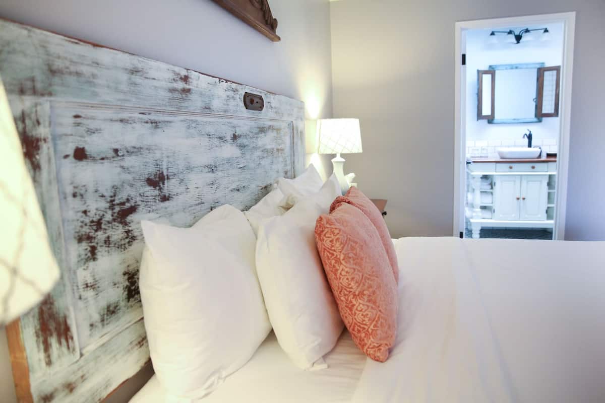 Luxe suite, 1 kingsize bed | Lakens van Egyptisch katoen, luxe beddengoed, individueel gedecoreerd
