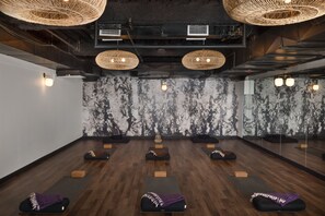 Yoga - Gravity Haus Vail (Vail)