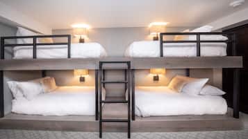 Switchback Family Suite with Double Twin Bunks | 1 bedroom, premium bedding, down comforters, in-room safe