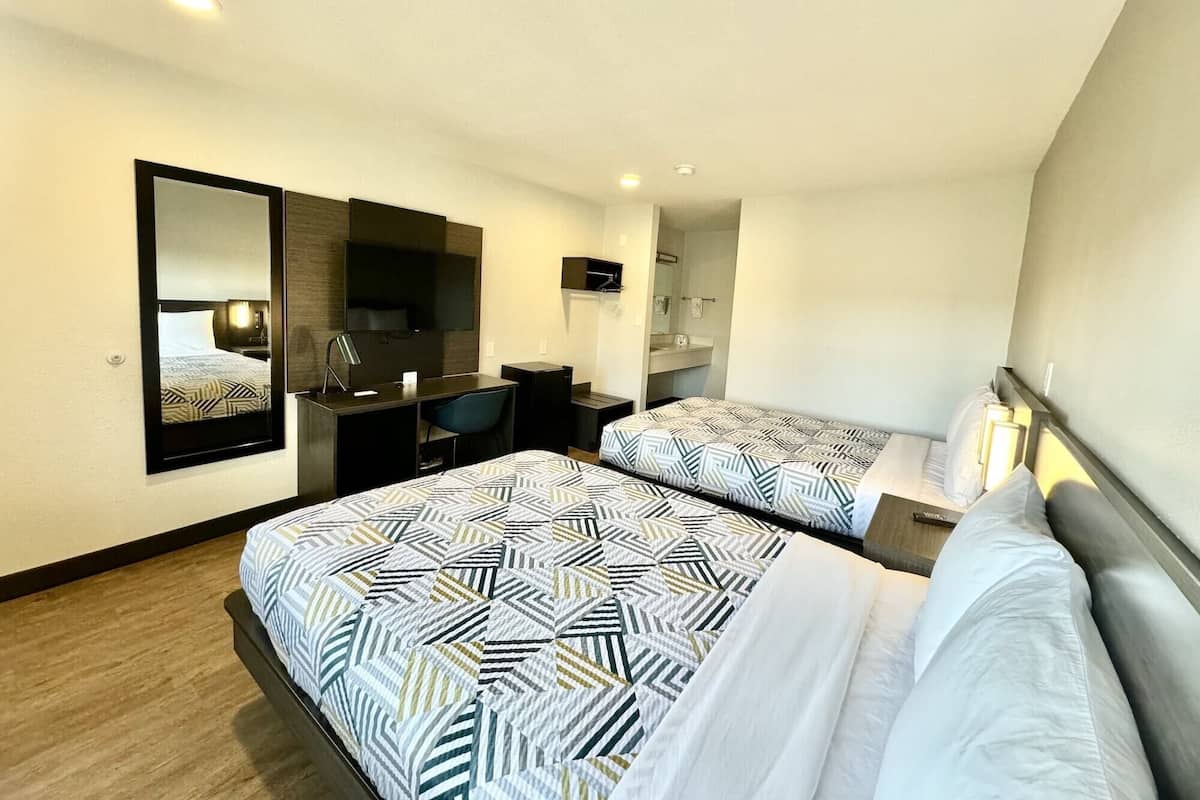 Free WiFi, bed sheets