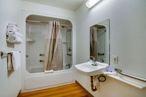 Bathroom shower - Motel 6 Salina, KS (Salina)