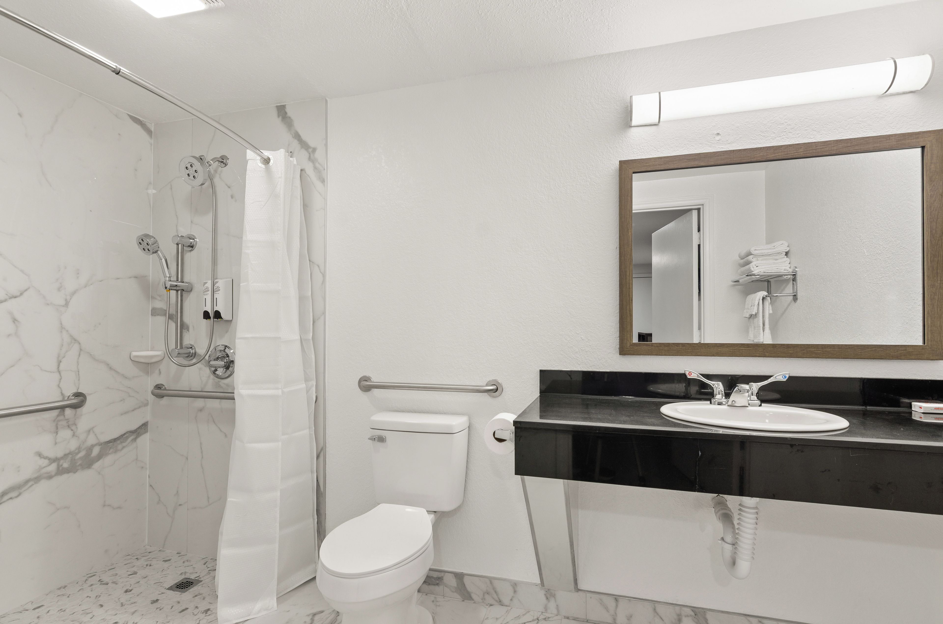 Towels, soap, shampoo, toilet paper