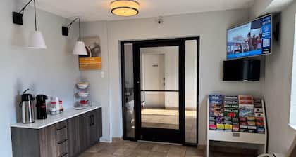 Motel 6 Farmington Hills, MI - Northwest - Farmington Hills