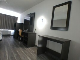 Blackout drapes, free WiFi, bed sheets, alarm clocks