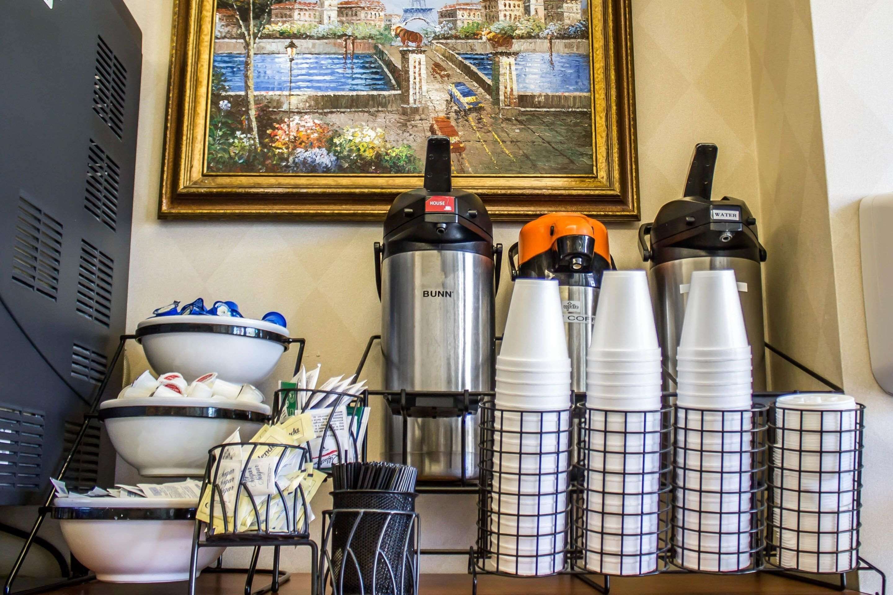 Free continental breakfast