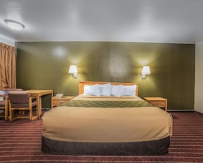 Desk, cribs/infant beds, rollaway beds, free WiFi