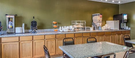 Free daily continental breakfast