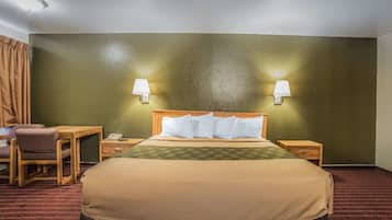 Standard Room, 1 King Bed, Non Smoking