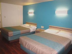 Free WiFi, bed sheets - Motel 6 Bells, TN - Brownsville (Bells)