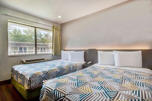 免费 WiFi、床单