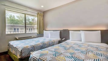 واي فاي مجانًا وملاءات أسرّة