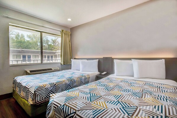 Free WiFi, bed sheets