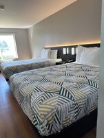 Wifi gratis, ropa de cama y despertador 