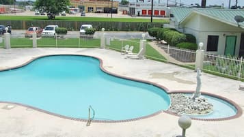 Trung tâm thể thao