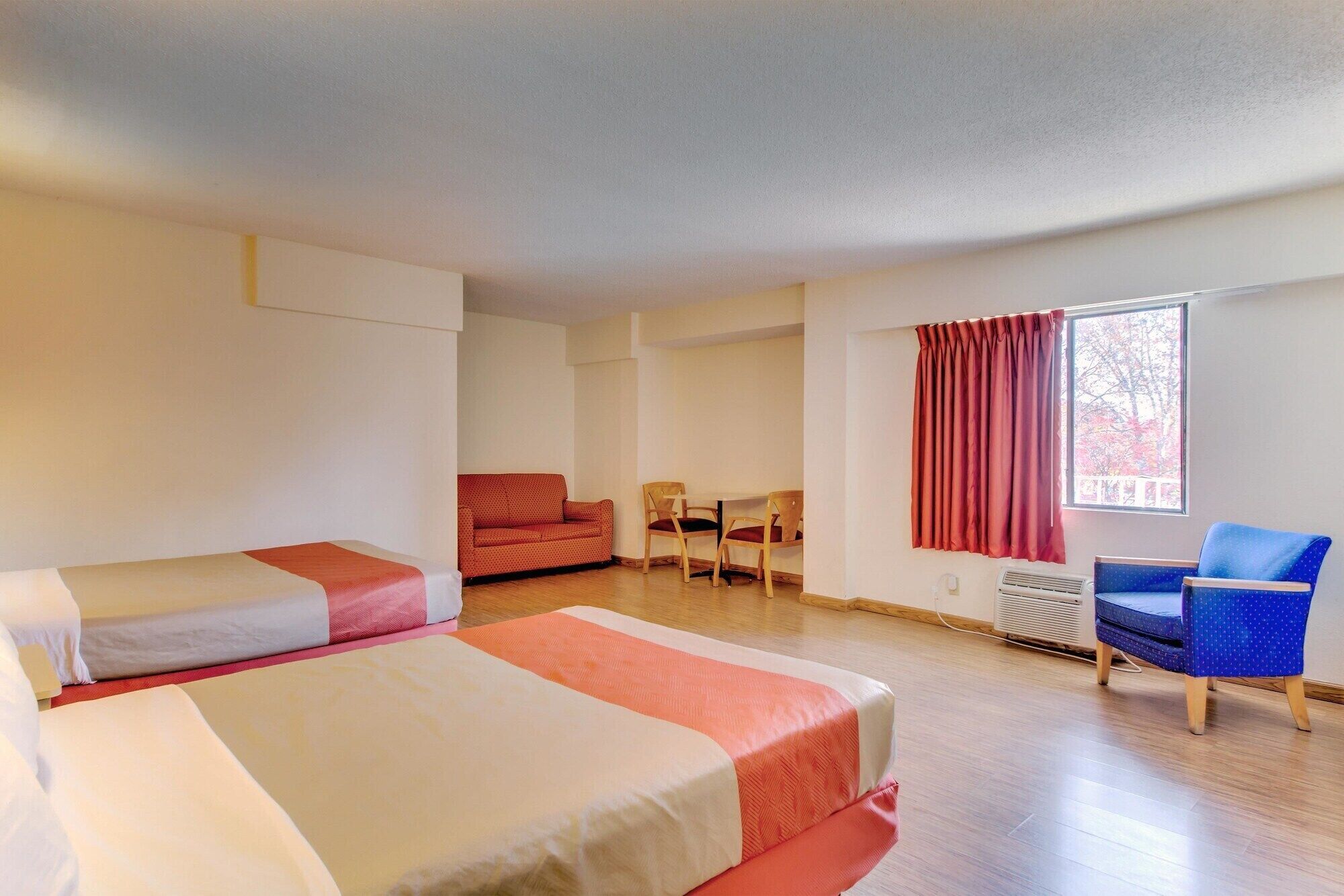 Photo - Motel 6-Washington, DC
