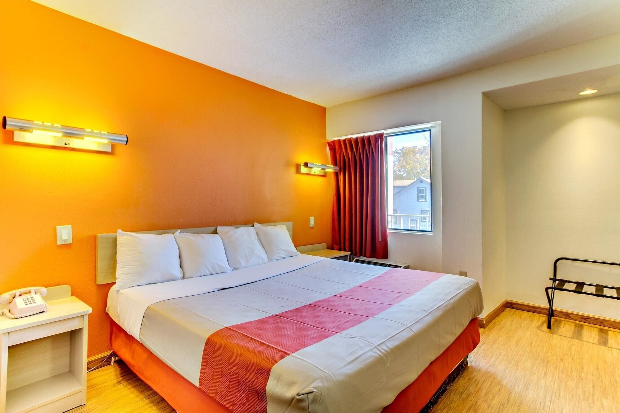 Photo - Motel 6-Washington, DC